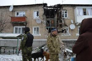 Из Новотошковки детей будут вывозить на бронетехнике