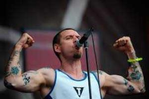 Экс-"Ляпис" получит право жить в Украине, - Кириленко 