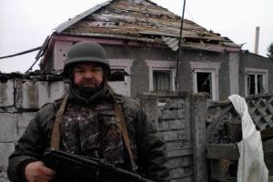 Россияне идут в атаку с белым флагом - чтобы вовремя сдаться в плен