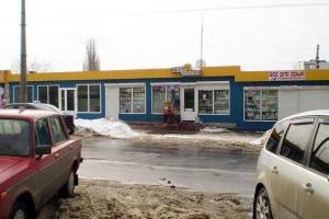 Луганчане часами стоят в очередях за продуктами