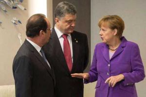 Меркель, Олланд передумали лететь в Москву