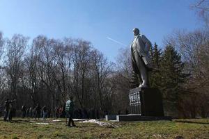 В Хмельницком разыскивают исчезнувшего Ленина