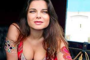 Мне нечего стыдиться, - Королева о своих фото "для взрослых"