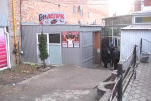 На Ровенщине 29-летний мужчина с ножевым ранением доставлен в реанимацию