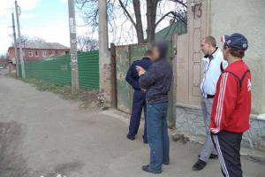 Харьковский рецидивист путем мошенничества завладел техникой у подростков