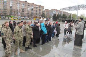 Защитники Мариуполя приняли участие в панихиде по погибшим в зоне АТО
