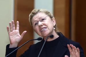 В России нерожавшим девушкам хотят запретить поступать в ВУЗы