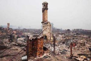 В Забайкалье милиционеры тушат пожары граблями и вениками