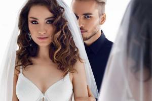 Виктория Дайнеко снялась с мужем в эротичной фотосессии