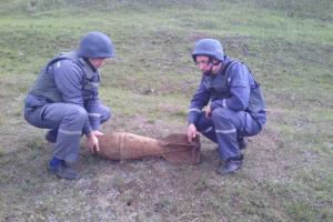 На Харьковщине нашли и уничтожили авиабомбу