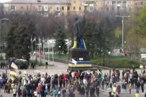 В Краматорске продолжился весенний «ленинопад»