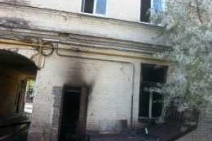 В Киеве во время пожара в жилом доме эвакуировано 5 человек