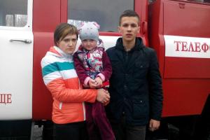 На Винничине старшеклассник спас 4-летнюю девочку, которая упала в пруд