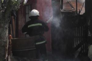 На Буковине спасатели ликвидировали пожар в хозяйственной постройке