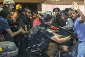 В Тель-Авиве массовая акция протеста евреев из Эфиопии переросла в столкновения с полицией