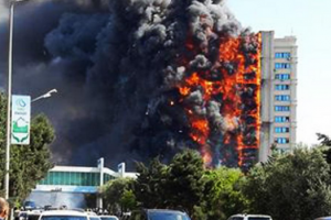 В Баку пылает многоэтажка: известно о 16-ти погибших