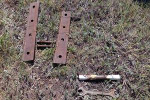 На Харьковщине задержан гражданин, который пытался разобрать железнодорожную колею