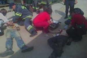 В Киеве из водопроводного колодца достали тела двух погибших строителей