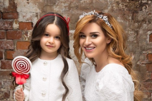 Фанаты раскритиковали Бородину из-за питания дочери