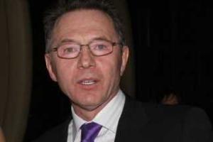 В России умер ведущий "Песни года" Евгений Меньшов