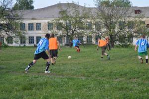Местные жители Тошковки разгромили военных — 7 : 0