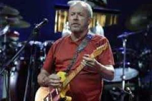 С повышенной секретностью в Киеве проходит творческий вечер Андрея Макаревича 