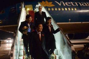 Лидер Вьетнама приехал к Путину с «колорадской» лентой