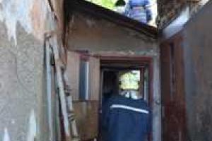 В Одессе спасатели ликвидировали пожар в доме