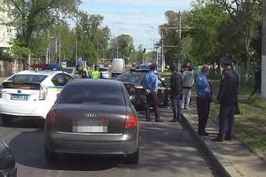В Одессе задержали злоумышленников, перевозивших в автомобиле хулиганское снаряжение