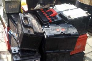 В Житомире двое братьев обворовывали автомобили
