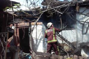 На Херсонщине спасатели ликвидировали пожар в жилом доме