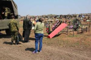 Террорист опубликовал фото таинственного кладбища "ДНР"