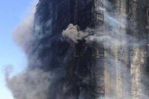 В Китае во время пожара в одной из многоэтажек погибли 13 человек