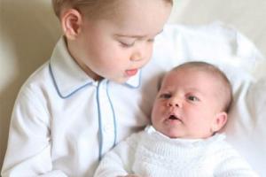 Кейт Миддлтон показала милых детишек