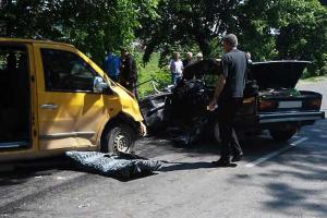 Два человека погибли и один травмирован в ДТП на Закарпатье