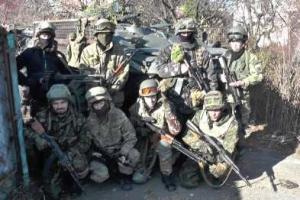 Бойцы «Правого сектора» под Мариуполем дразнят вражеских снайперов