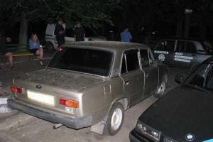 Пьяный киевлянин "заминировал" автомобиль 