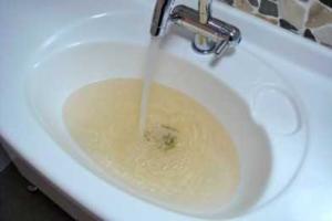 В Донецке стремительно ухудшается качество воды