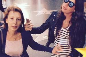 Кети Топурия родила дочь в Америке