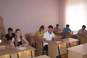 Студенты ЛНУ сдают государственные экзамены в условиях эвакуации