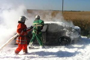 На трассе в Тернопольской области горел автомобиль