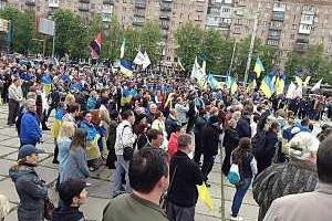 Мариуполь протестует против демилитаризации Широкино: люди в центре устанавливают палатки