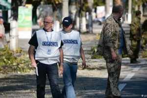 ​Дончане рассказали, чем наблюдатели миссии ОБСЕ занимаются в городе
