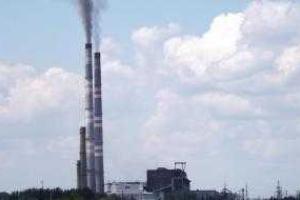 Авария на Кураховской ТЭС. Над станцией поднялись клубы дыма