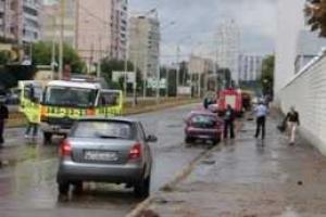 Из-за сильных дождей в Киеве глохнут автомобили