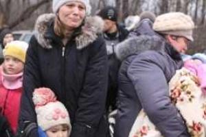 ​Жители Углегорска: мы 20 лет зарабатывали на свой дом, а теперь там хозяйничают боевики