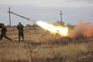 Боевики обстреляли позиции сил АТО в районе Бахмутской трассы