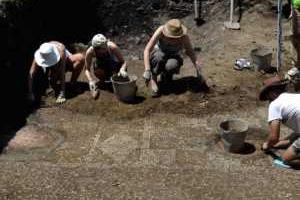 В Грузии при раскопках римских бань нашли уникальную мозаику