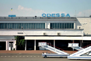У самолета сообщением «Одесса-Киев» отказал двигатель