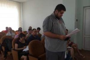 В Мариуполе общественники попытались мобилизировать 11 депутатов горсовета 